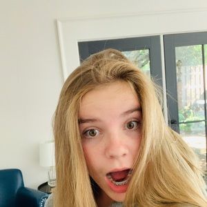 Meet your Posher, Harper